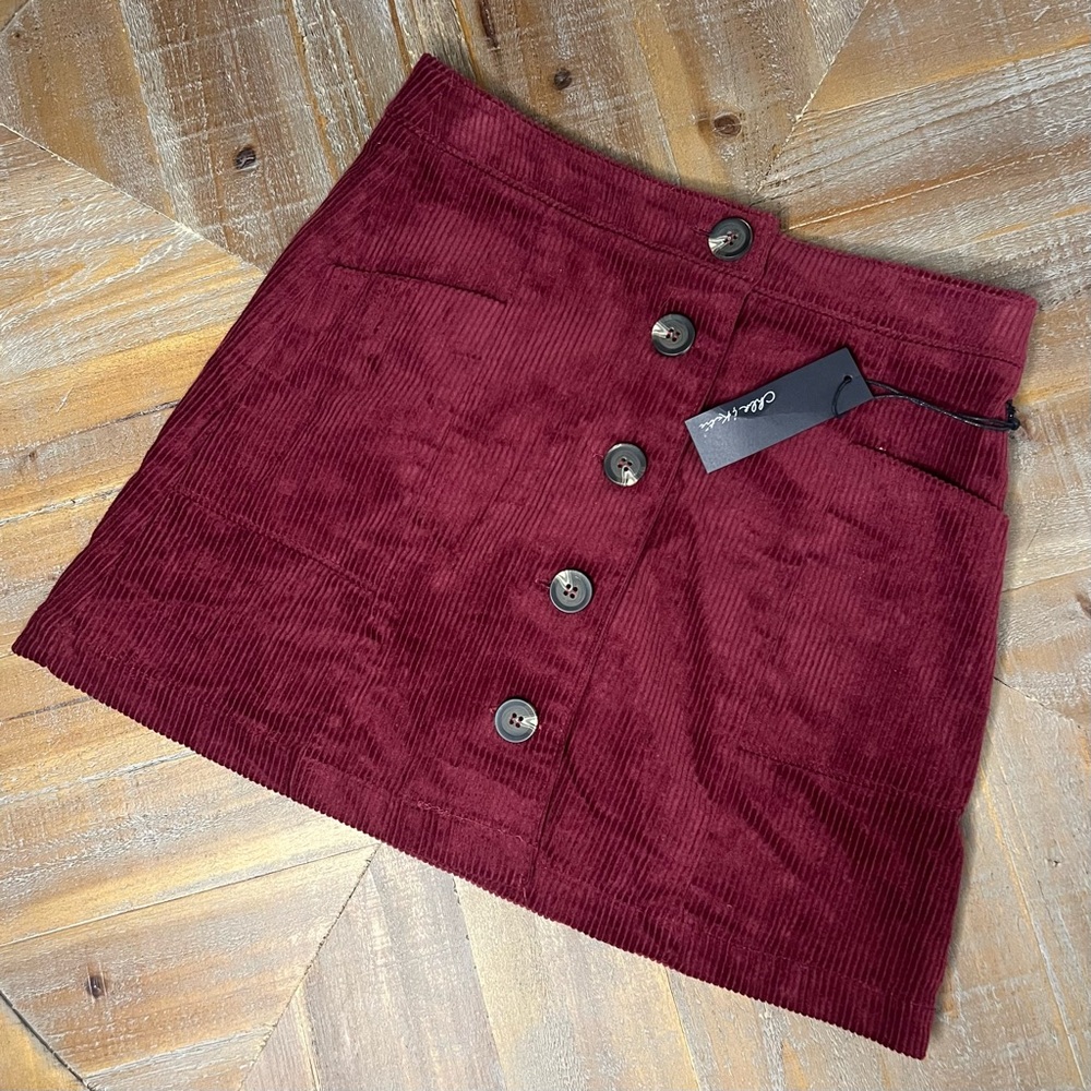 Chloe & Katie Burgundy Corduroy Skirt Size Medium